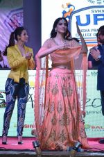 Sonam Kapoor, Malaika Arora Khan at Dolly Ki Doli promotions in Mumbai on 9th Jan 2015